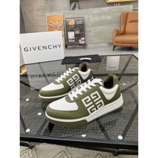 Givenchy Sneakers